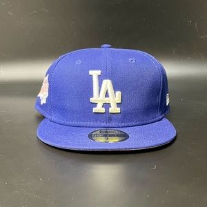 Los Angeles Dodgers Fitted Hat Cap Pink Under Visor New Era 59FIFTY Sz 7 3/4